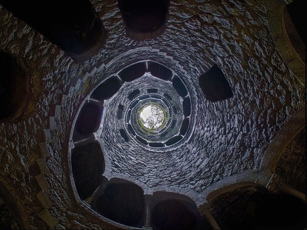 Into The Depths -  Welcome to the adventure