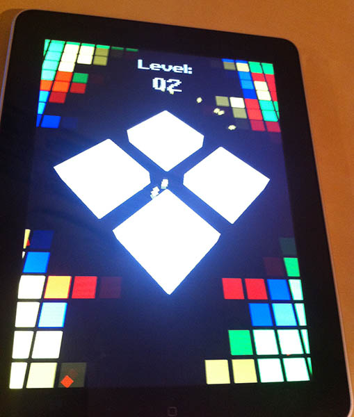 Cubo running on iPad