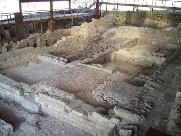 Roman Thermal Baths of Alto of Cividade