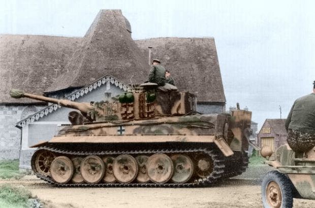my favorit tank "tiger2" in france 