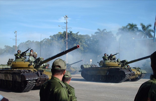 Cuban T-62Ms on parade.
