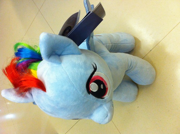 huge rainbow dash plush