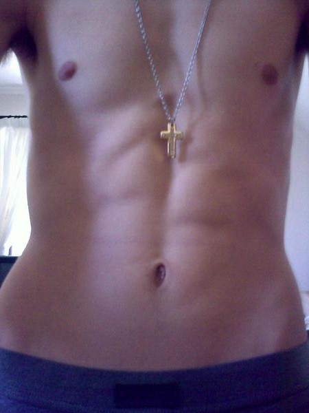 Ma abs (crappy i know) 