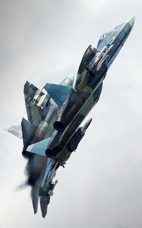 PAK-FA Formation is climbing