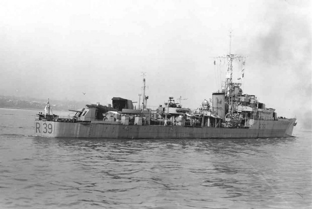 komar boat egyp Vs HMS Zealous R39 Israel 21Oct 67