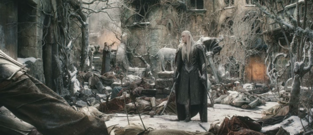 Thranduil removing his troops
