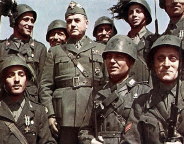 Field Marshal Giovanni Messe with a squad from his corps