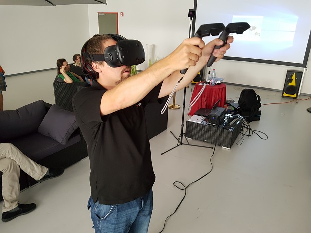 @Virtual Reality with VR FUN World